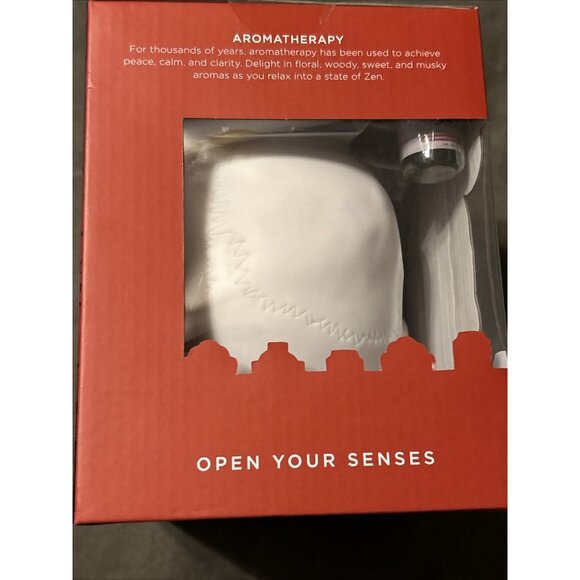 Mahli White Spooky Skull Aroma Diffuser Festive Fan Essential W/ Cinnamon Oil - Picture 12 of 13